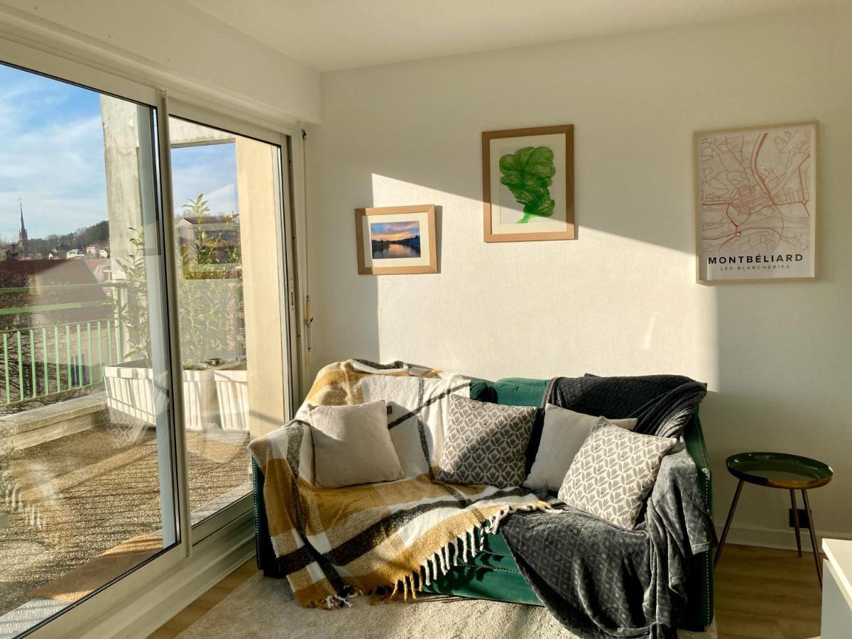 Appartement Avec Terrasse Et Parking Gratuit Accole Montbéliard Exterior photo